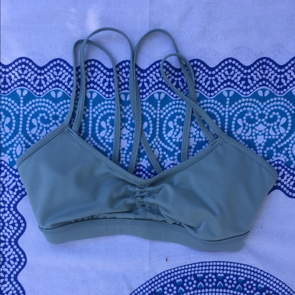 Sports bra